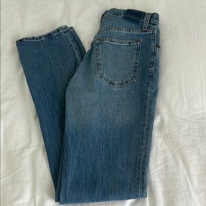 Abercrombie & Fitch 90s Straight Ultra High Rise Jean